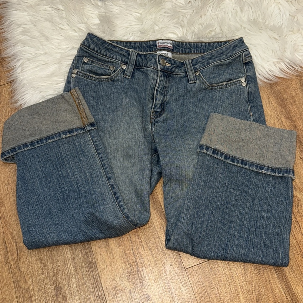 No boundaries size 11 juniors capri with a cuff, five pockets, gently worn
